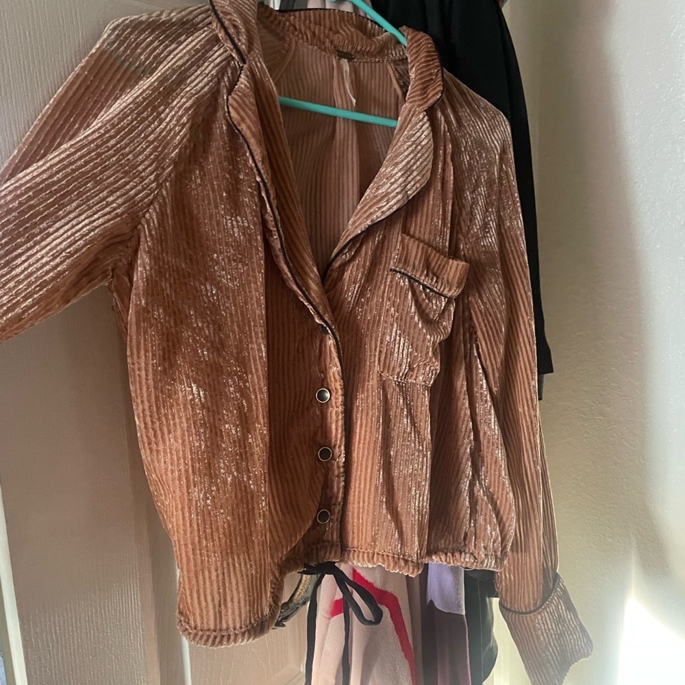 Free People Aspen Nights Velvet Cropped Button Up Size Small - Picture 13 of 15
